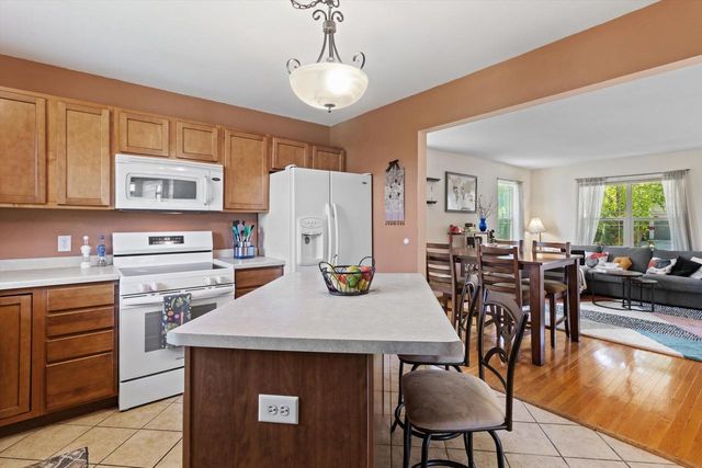 5240 Brandenburg Way, Madison, WI 53718