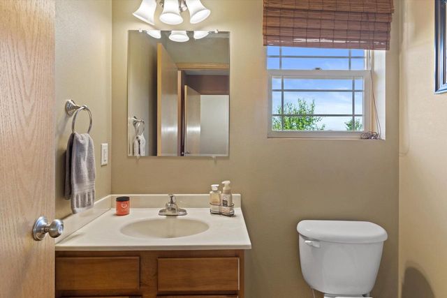 5240 Brandenburg Way, Madison, WI 53718