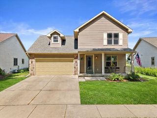 5240 Brandenburg Way, Madison, WI 53718