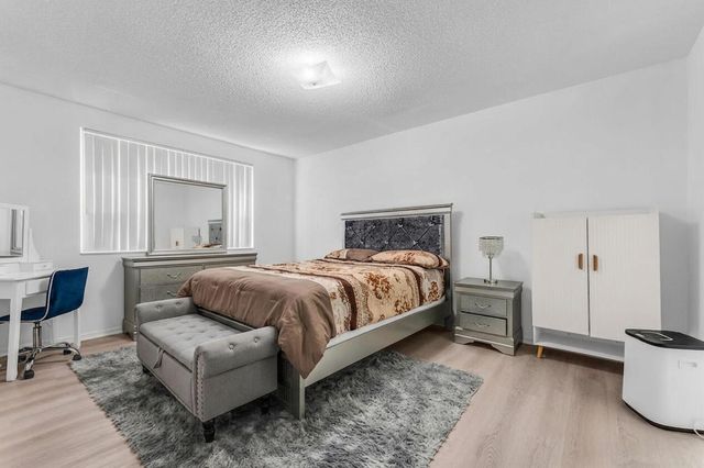 8721 Wiles Road 103, Coral Springs, FL 33067