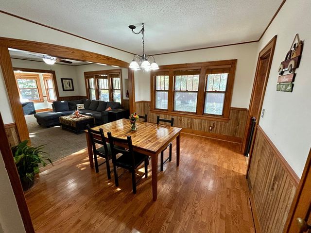 126 Lynn Road SW, Hutchinson, MN 55350