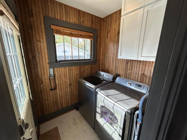 126 Lynn Road SW, Hutchinson, MN 55350