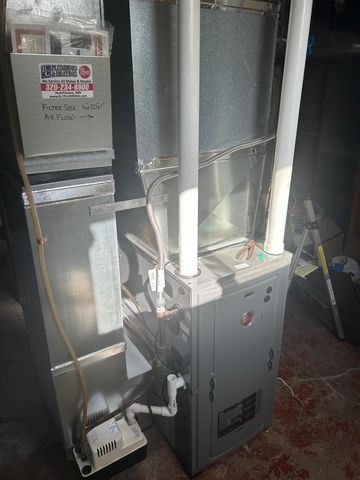 126 Lynn Road SW, Hutchinson, MN 55350