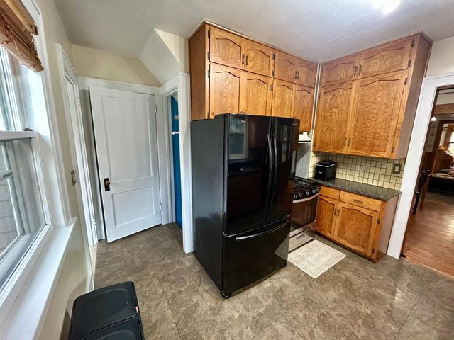 126 Lynn Road SW, Hutchinson, MN 55350