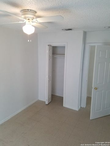 3143 La Violeta St, San Antonio, TX 78211
