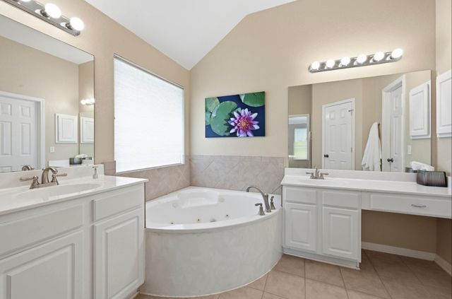12909 Majestic Oaks DR, Austin, TX 78732