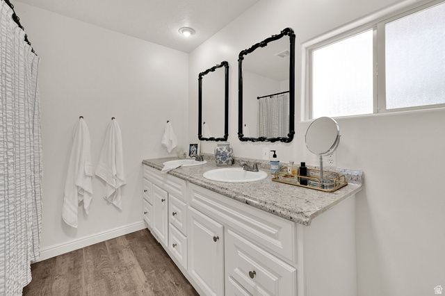 105 E COUNTRY CLUB DR, South Ogden, UT 84405