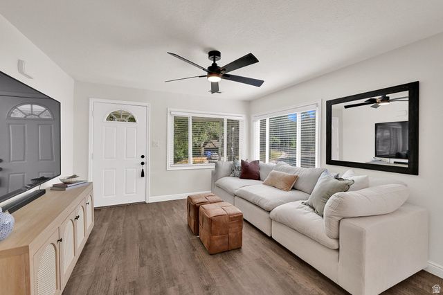 105 E COUNTRY CLUB DR, South Ogden, UT 84405