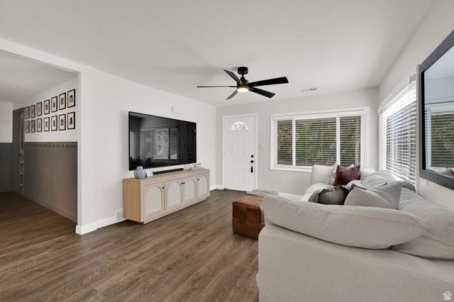 105 E COUNTRY CLUB DR, South Ogden, UT 84405