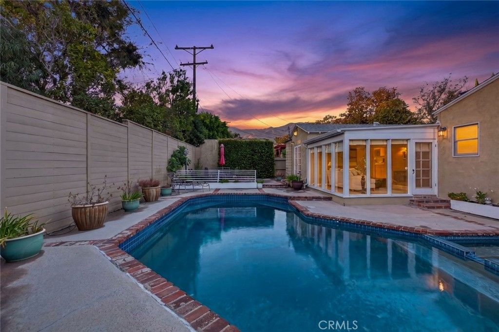 1321 Graynold, Glendale, CA 91202 — photo 2