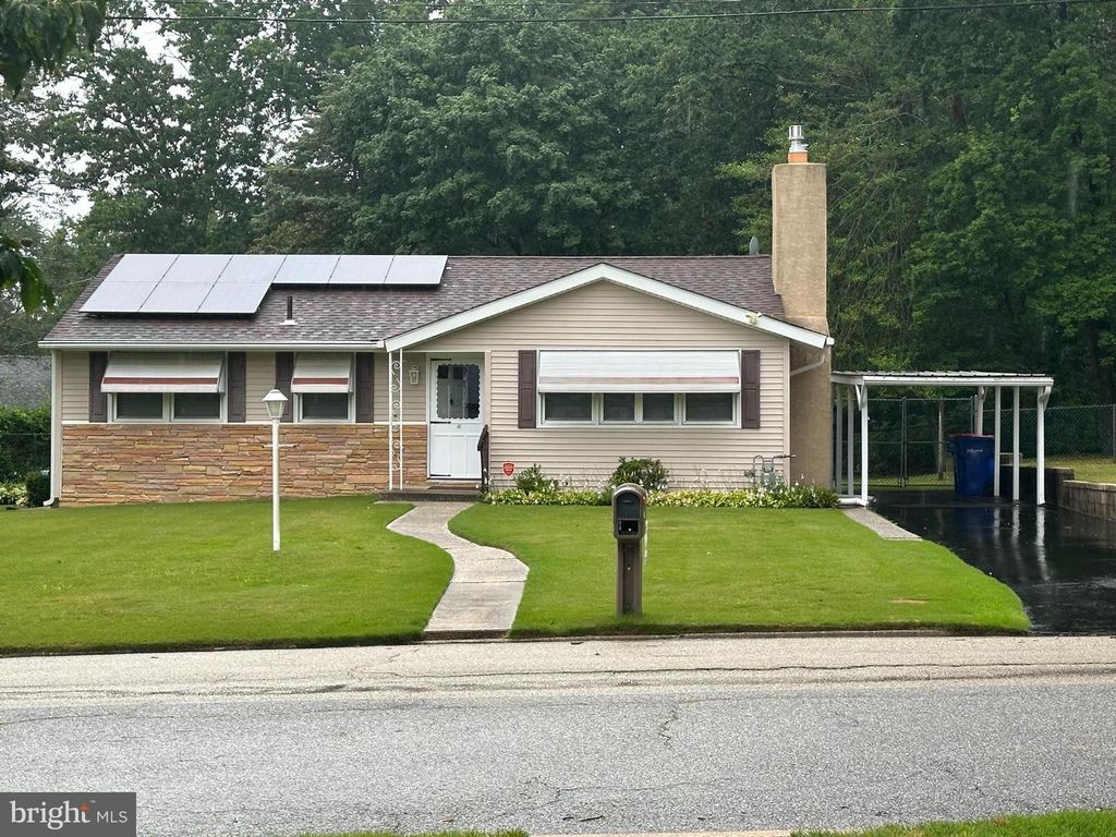 10 WESTWOOD TER, Millville, NJ 08332