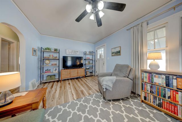 2101 E Franklin Street, Evansville, IN 47711