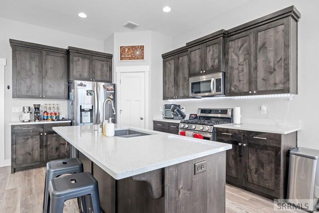 3866 Ola Vista Avenue, Idaho Falls, ID 83401