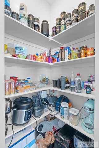 3866 Ola Vista Avenue, Idaho Falls, ID 83401