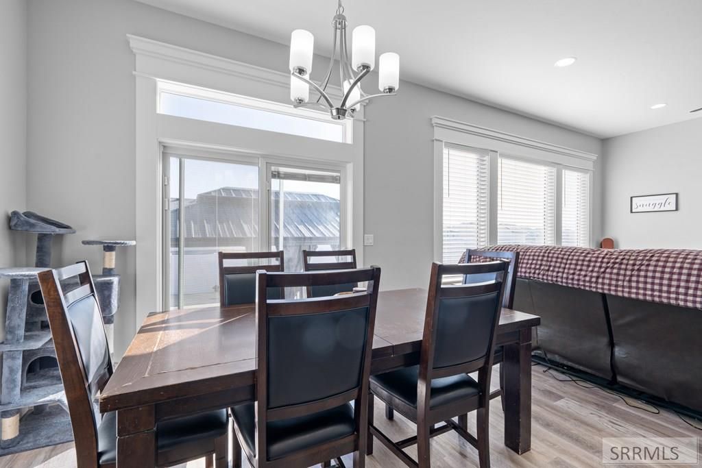 Image 17 of property listing at 3866 Ola Vista Avenue, Idaho Falls, ID 83401