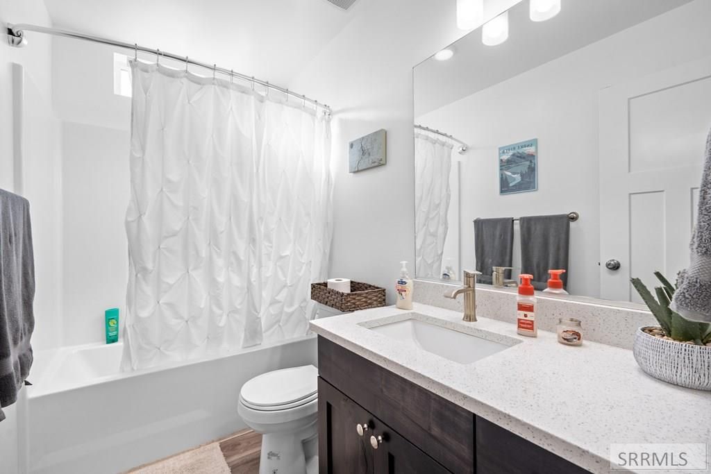 Image 24 of property listing at 3866 Ola Vista Avenue, Idaho Falls, ID 83401