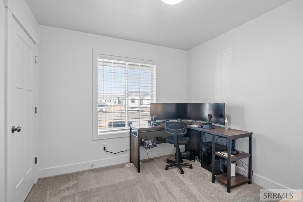 Image 25 of property listing at 3866 Ola Vista Avenue, Idaho Falls, ID 83401