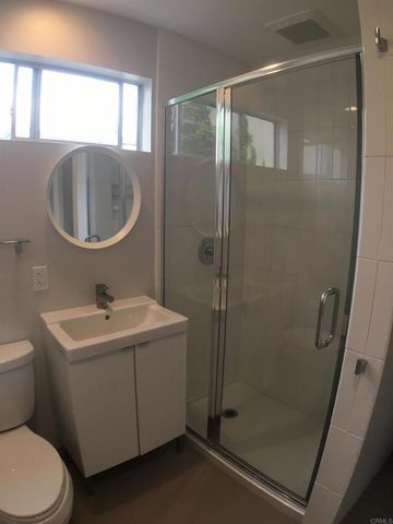 251 E Glaucus Street, Encinitas, CA 92024