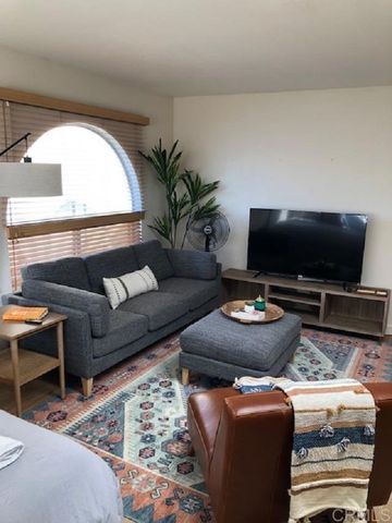 251 E Glaucus Street, Encinitas, CA 92024