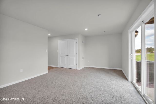 216 Sandy Ridge Road, Sicklerville, NJ 08081