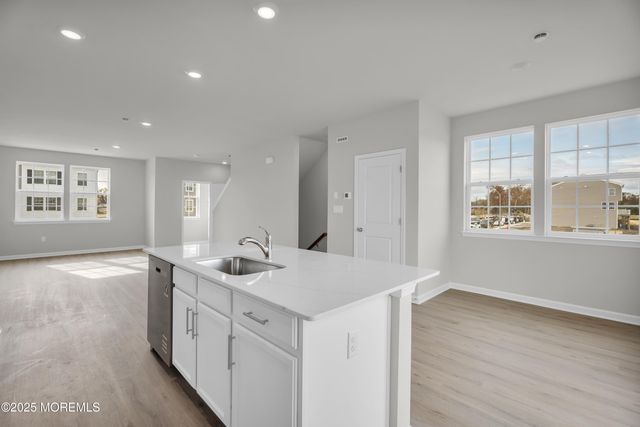 216 Sandy Ridge Road, Sicklerville, NJ 08081