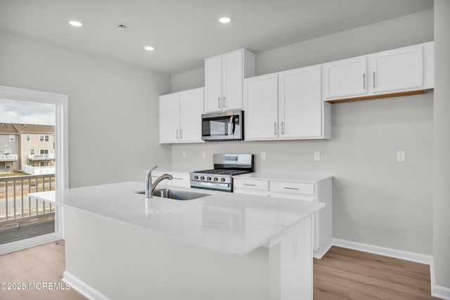 216 Sandy Ridge Road, Sicklerville, NJ 08081