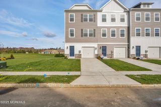 216 Sandy Ridge Road, Sicklerville, NJ 08081