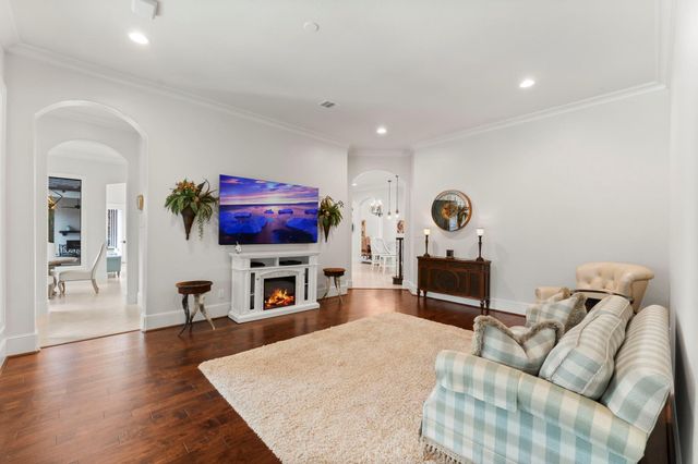 27374 Shady Hills Landing Lane, Spring, TX 77386