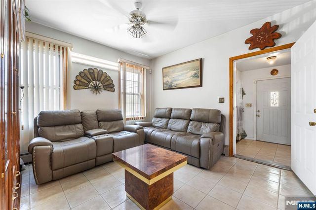 159 Lincoln Avenue, Totowa, NJ 07512