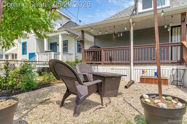 3003 Fischer Street, Detroit, MI 48214