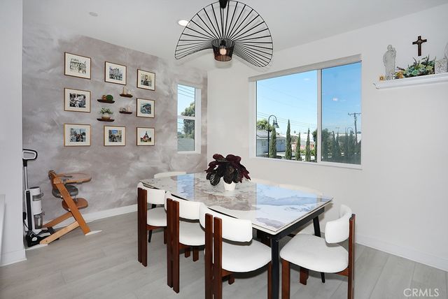 854 S Harbor Blvd, Santa Ana, CA 92704