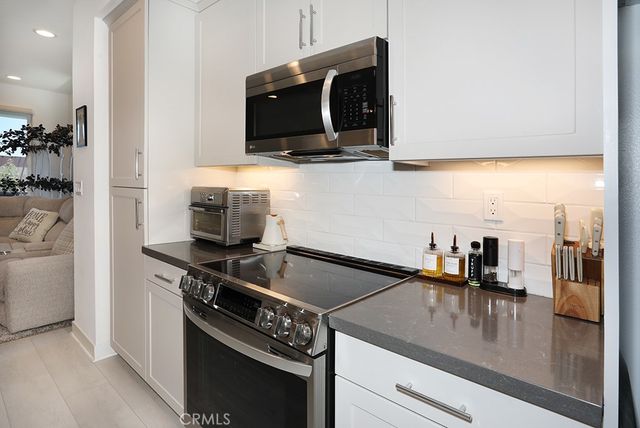 854 S Harbor Blvd, Santa Ana, CA 92704