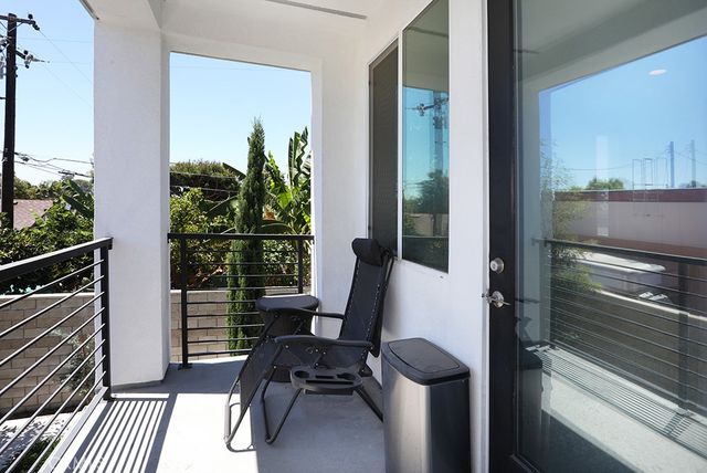 854 S Harbor Blvd, Santa Ana, CA 92704