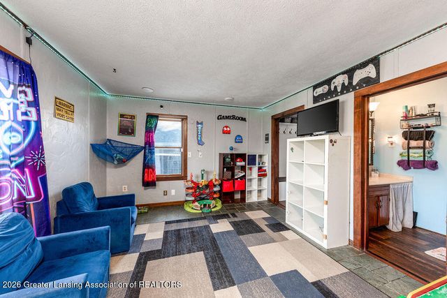 5961 Horstmeyer Road, Lansing, MI 48911