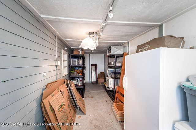 5961 Horstmeyer Road, Lansing, MI 48911