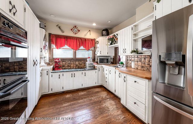5961 Horstmeyer Road, Lansing, MI 48911
