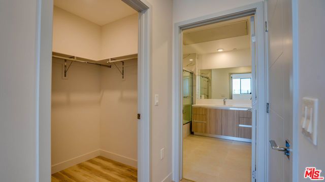 1540 S Hayworth Avenue 203, Los Angeles, CA 90035