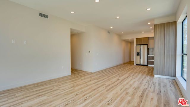 1540 S Hayworth Avenue 203, Los Angeles, CA 90035