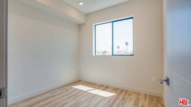 1540 S Hayworth Avenue 203, Los Angeles, CA 90035