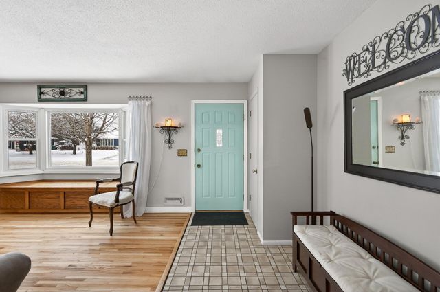 3350 143rd Street W, Rosemount, MN 55068