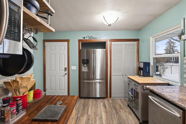 3350 143rd Street W, Rosemount, MN 55068