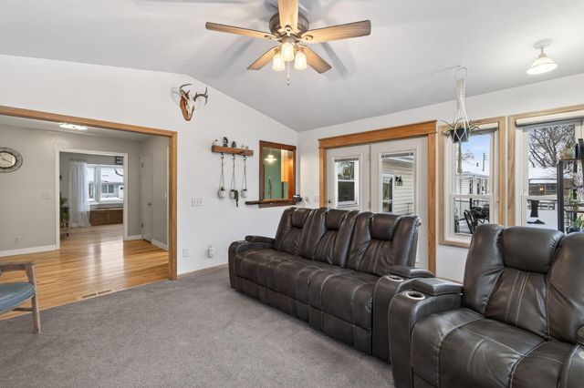 3350 143rd Street W, Rosemount, MN 55068