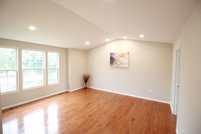 4 Catalpa Court, Bolingbrook, IL 60490