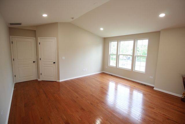 4 Catalpa Court, Bolingbrook, IL 60490