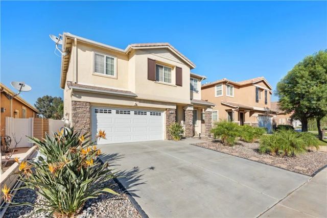 26692 Rim Creek Path, Menifee, CA 92584