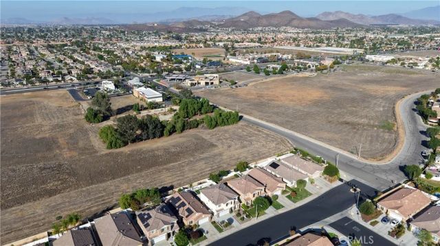 26692 Rim Creek Path, Menifee, CA 92584