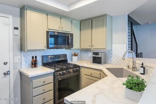 3974 Cochran Street 80, Simi Valley, CA 93063