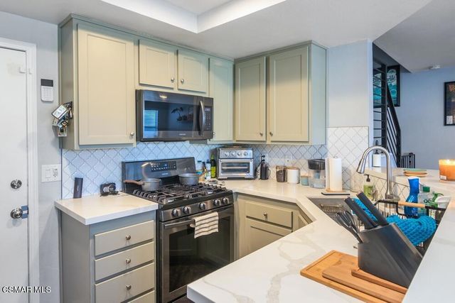 3974 Cochran Street 80, Simi Valley, CA 93063
