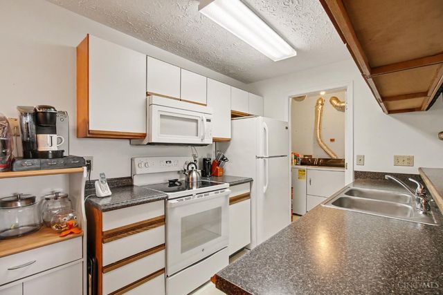 5769 Cheviot Road, Green Twp, OH 45247