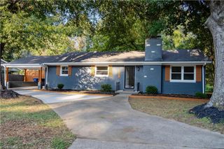3247 Konnoak Drive, Winston-salem, NC 27127